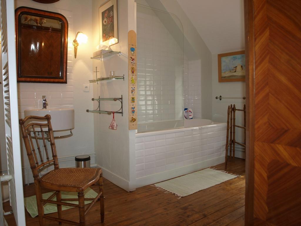 Le Vivier Hotel Challes Стая снимка